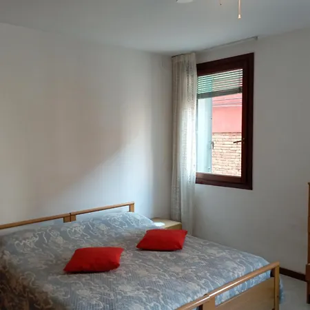 Guest house Zen , Canal View *