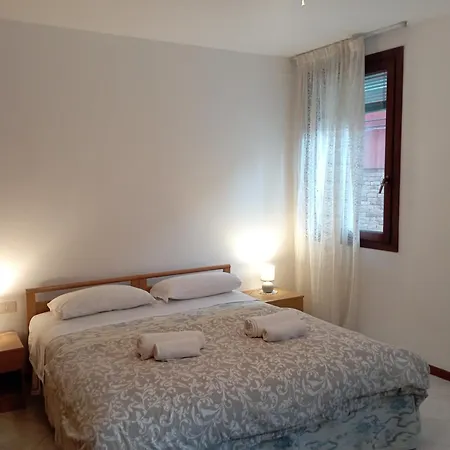 Zen , Canal View Гостевой дом