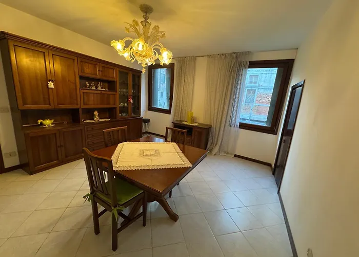 Konukevi Zen , Canal View *